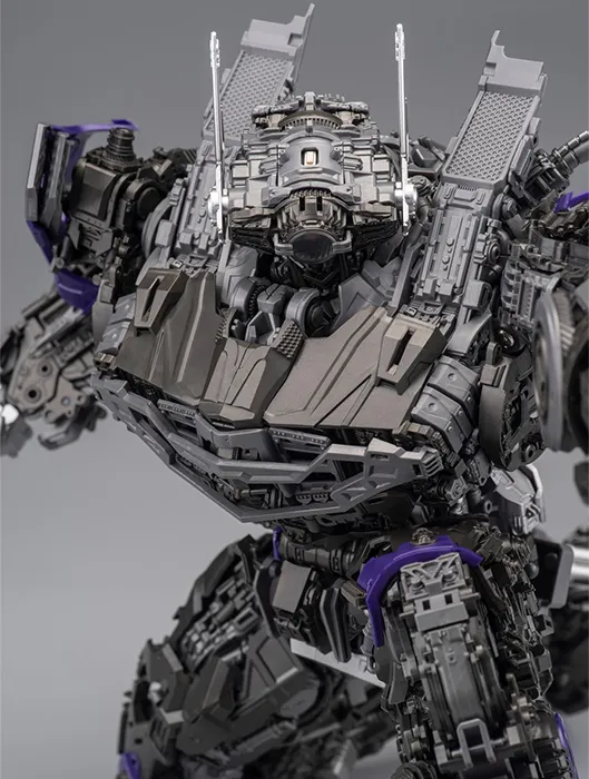 Shockwave Model Kit | Transformers: Bumblebee | Yolopark