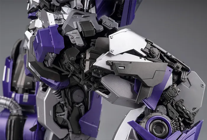 Shockwave Model Kit | Transformers: Bumblebee | Yolopark