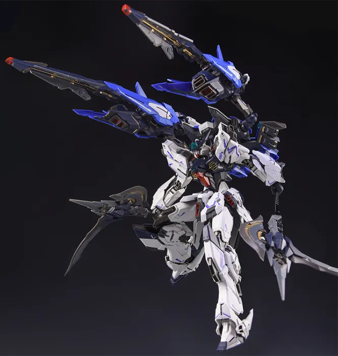 Moonlight Judge 1/100 Scale Model Kit | Zero Gravity