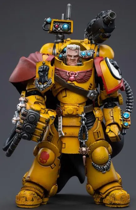 Imperial Fists Third Captain Tor Garadon 1/18 Scale | Warhammer 40K | Joy Toy