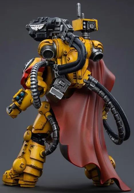 Imperial Fists Third Captain Tor Garadon 1/18 Scale | Warhammer 40K | Joy Toy