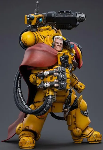 Imperial Fists Third Captain Tor Garadon 1/18 Scale | Warhammer 40K | Joy Toy