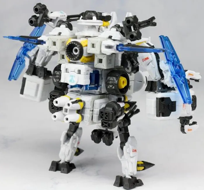 Astracraft Series Box of 6 Random Figures | TOYSEASY