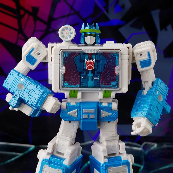 Soundwave IDW Shattered Glass Voyager Class | Transformers Generations Shattered Glass Collection