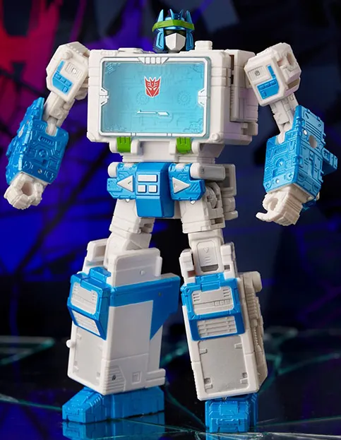 Soundwave IDW Shattered Glass Voyager Class | Transformers Generations Shattered Glass Collection