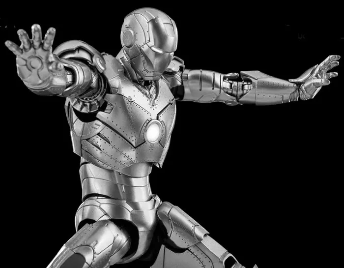 Iron Man Mark 2 DLX Collectible Figure | Threezero Avengers: Infinity Saga DLX