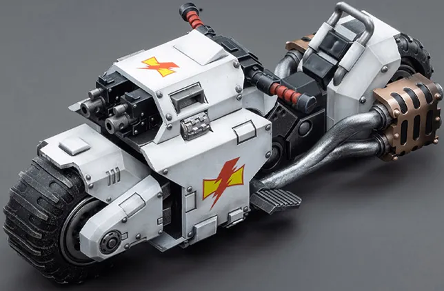 White Scars Raider-Pattern Combat Bike 1/18 Scale | Warhammer 40K | Joy Toy