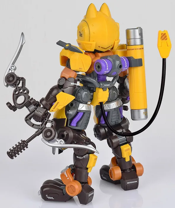 Maneuver Armored Walker C.A.T.-02 Arrow Garcia Model Kit | XiaoT Iron Roars
