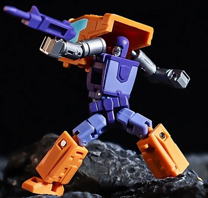 MS-B16A Strong Man Metalic Version | Magic Square