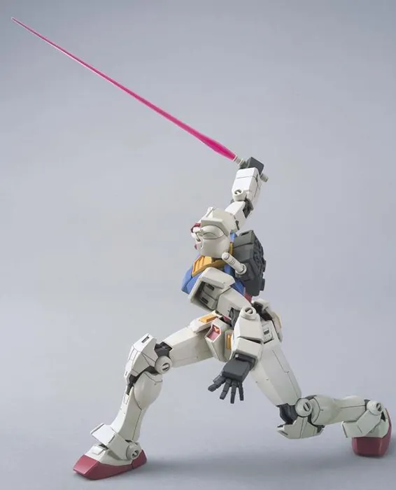 RX-78-2 Gundam Beyond Global 1/144 Scale High Grade Model Kit | Mobile Suit Gundam | Bandai Spirits