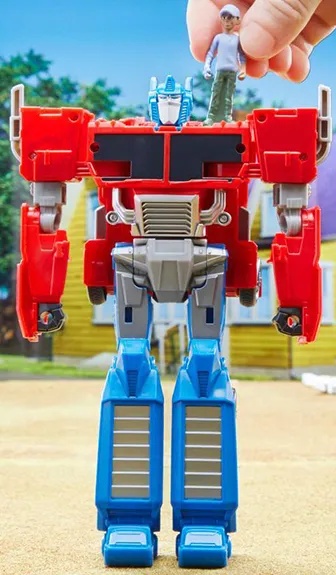 Spin Changer Optimus Prime and Robby Malto | Transformers: EarthSpark