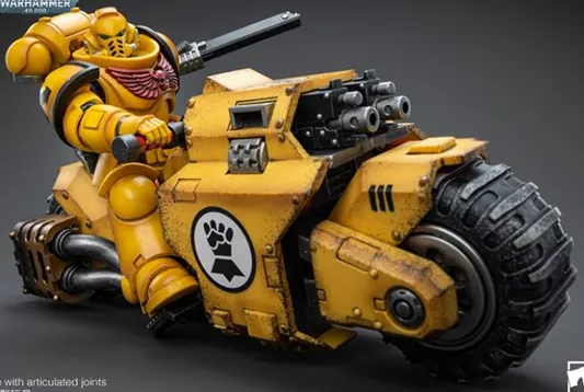 Imperial Fists Raider-Pattern Combat Bike 1/18 Scale | Warhammer 40K | Joy Toy