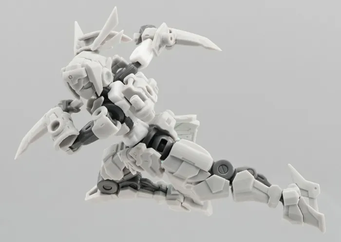 Sakura Edge 1/24 Scale Model Kit | Number 57 Armored Puppet | Creative Field