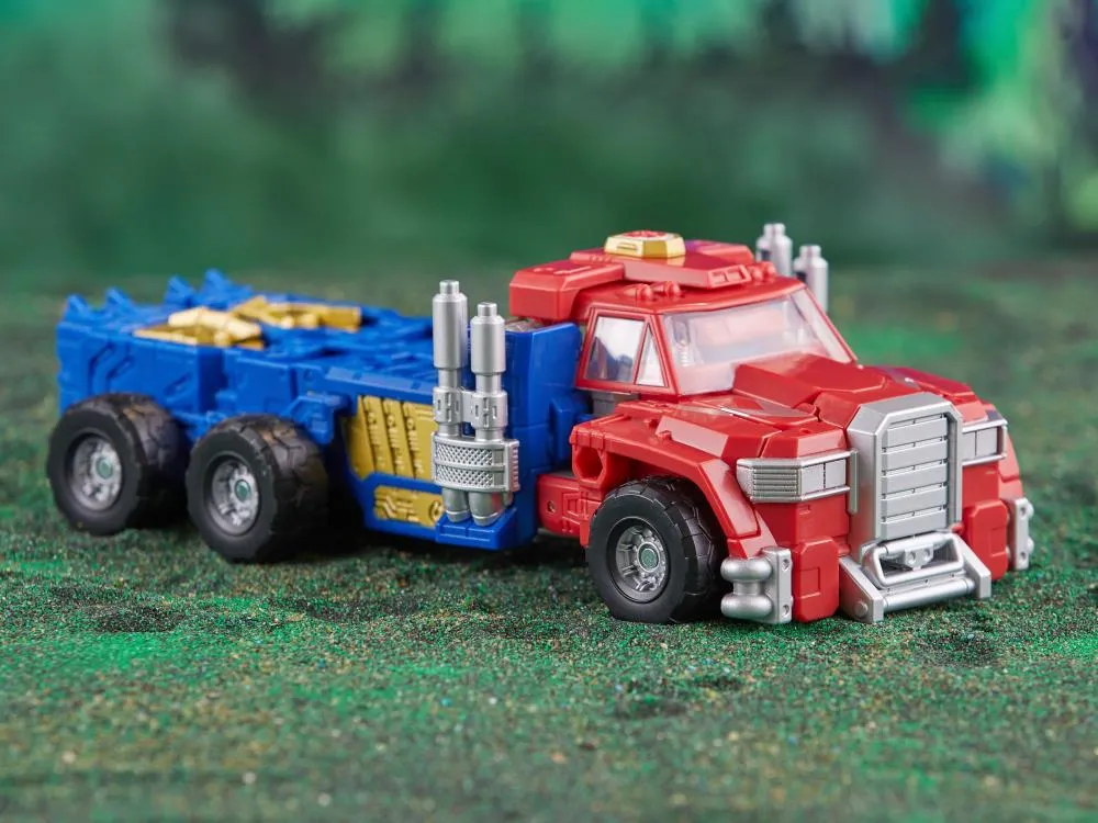 Commander Armada Universe Optimus Prime Legacy Leader Class | Transformers Generations Legacy