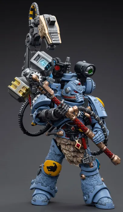 Space Wolves Iron Priest Jorin Fellhammer 1/18 Scale | Warhammer 40K | Joy Toy