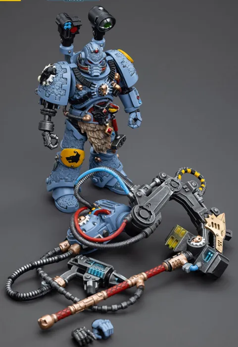 Space Wolves Iron Priest Jorin Fellhammer 1/18 Scale | Warhammer 40K | Joy Toy