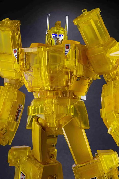 MX-22C Commander Stack Clear Limited Version | X-Transbots
