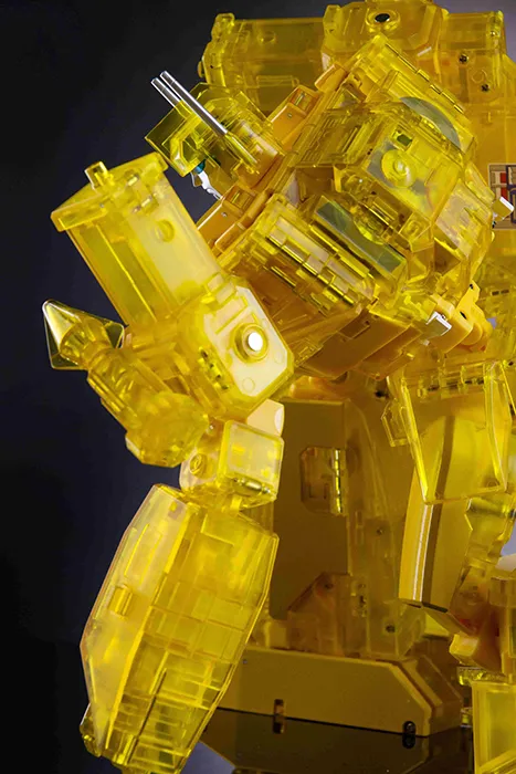 MX-22C Commander Stack Clear Limited Version | X-Transbots