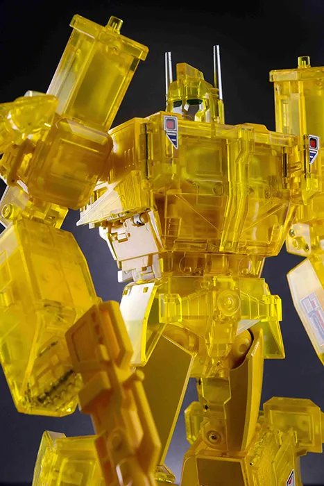 MX-22C Commander Stack Clear Limited Version | X-Transbots