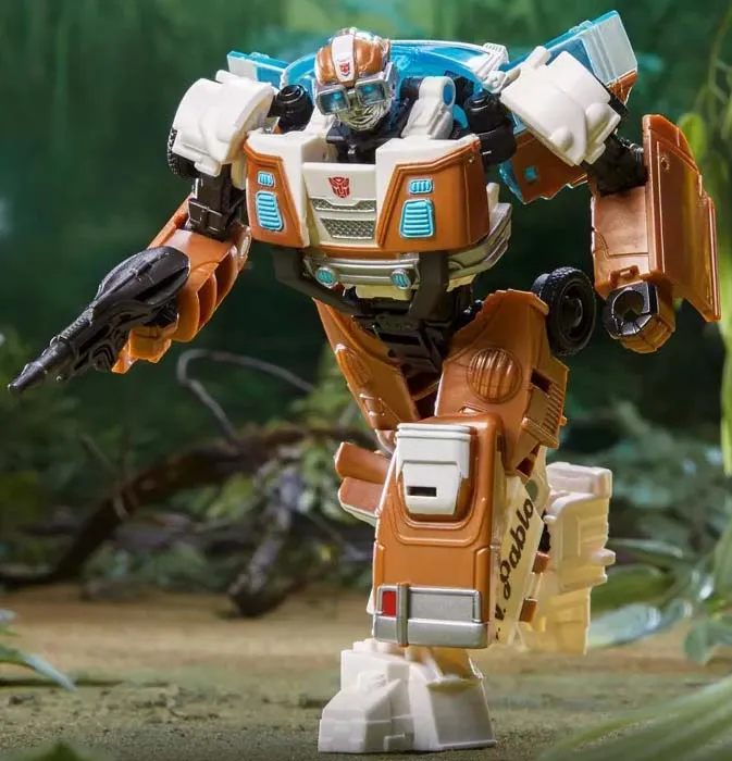 Jungle Mission 3-Pack Deluxe Class | Transformers Generations Buzzworthy Bumblebee