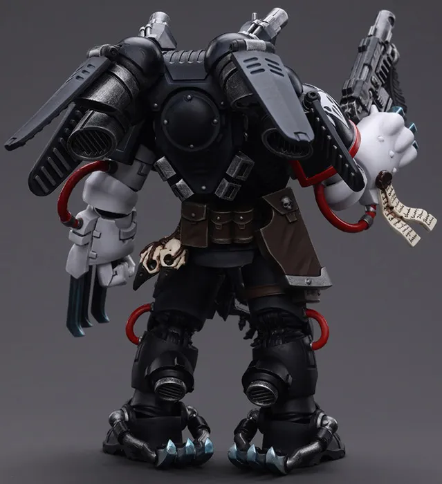 Raven Guard Chapter Master Kayvaan Shrike 1/18 Scale | Warhammer 40K | Joy Toy