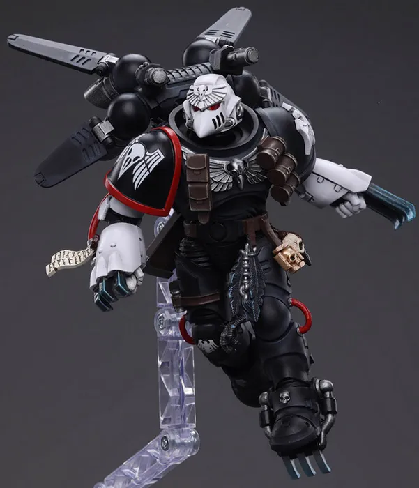 Raven Guard Chapter Master Kayvaan Shrike 1/18 Scale | Warhammer 40K | Joy Toy