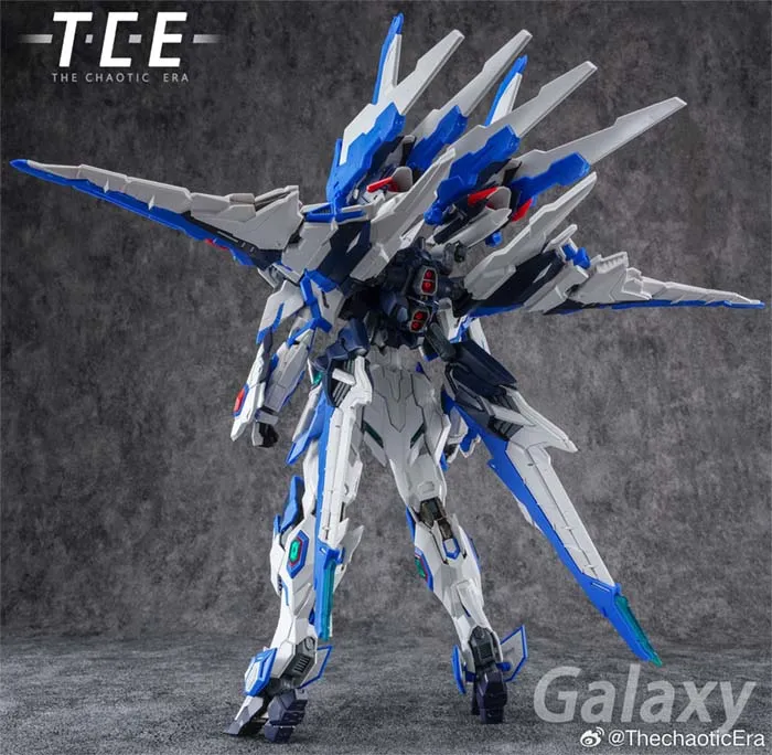 Galaxy 1/100 Scale Model Kit | The Chaotic Era