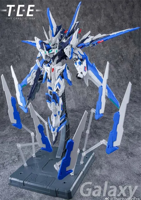 Galaxy 1/100 Scale Model Kit | The Chaotic Era