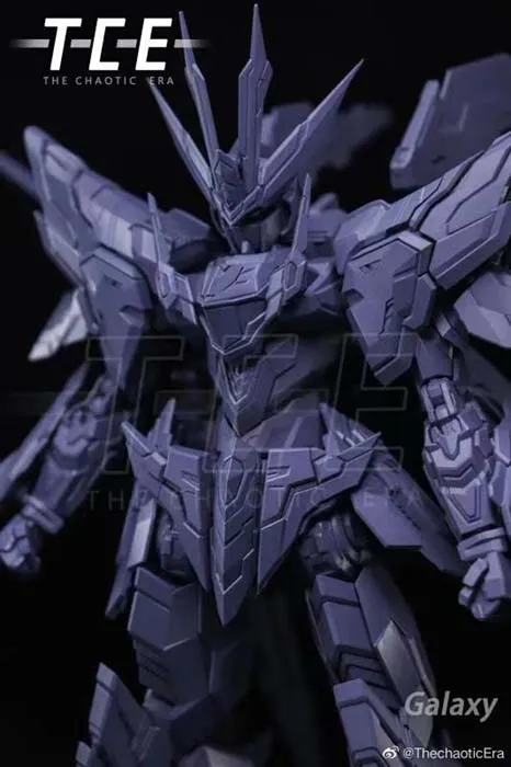 Galaxy 1/100 Scale Model Kit | The Chaotic Era