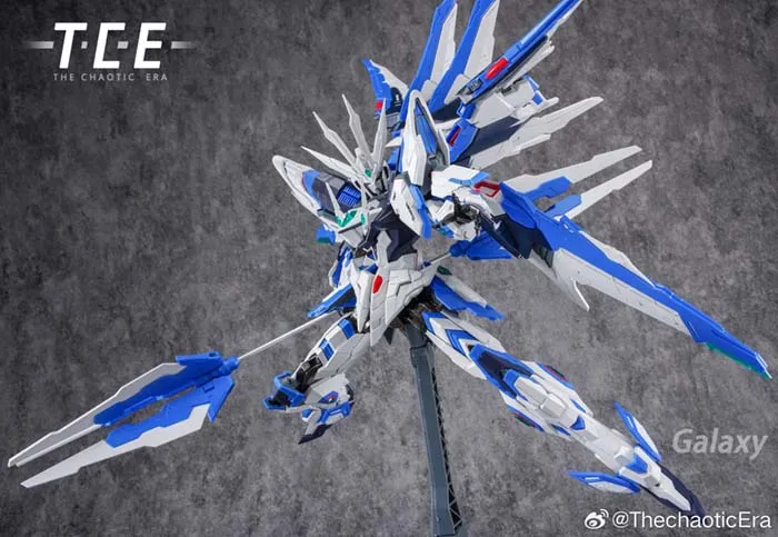 Galaxy 1/100 Scale Model Kit | The Chaotic Era