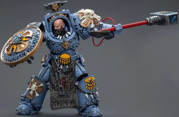 Space Wolves Arjac Rockfist 1/18 Scale | Warhammer 40K | Joy Toy 