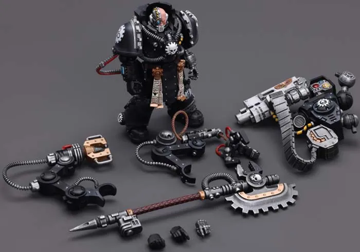 Iron Hands Iron Father Feirros 1/18 Scale | Warhammer 40K | Joy Toy