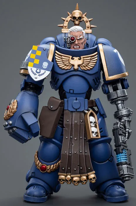 Ultramarines Lieutenant with Power Fist 1/18 Scale | Warhammer 40K | Joy Toy