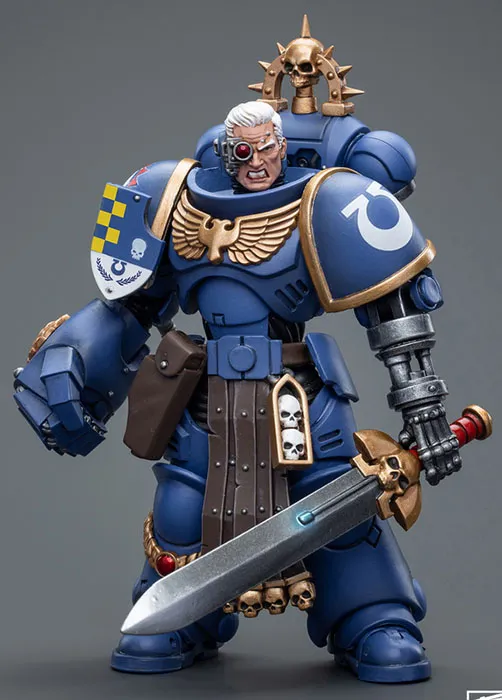 Ultramarines Lieutenant with Power Fist 1/18 Scale | Warhammer 40K | Joy Toy