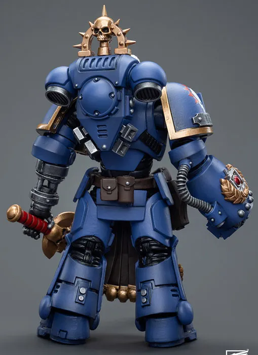Ultramarines Lieutenant with Power Fist 1/18 Scale | Warhammer 40K | Joy Toy