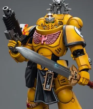 Imperial Fists Lieutenant with Power Sword 1/18 Scale | Warhammer 40K | Joy Toy