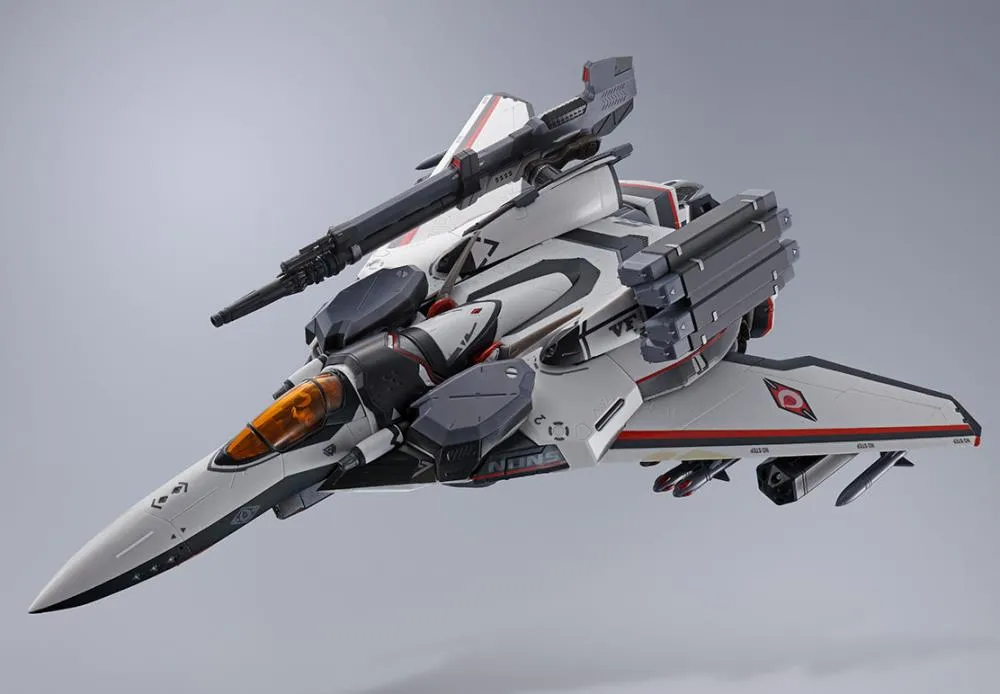 VF-171EX Armored Nightmare Plus EX Alto Saotome Use Revival Version DX Chogokin | Macross Frontier | Bandai Spirits