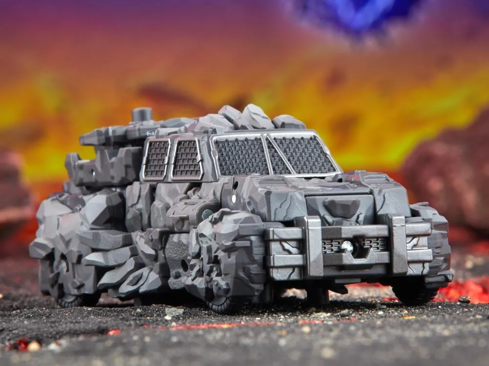 Infernac Universe Magneous Deluxe Class | Transformers: Legacy United