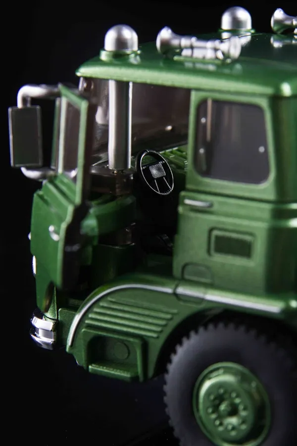 MX-5S SG Dante | X-Transbots