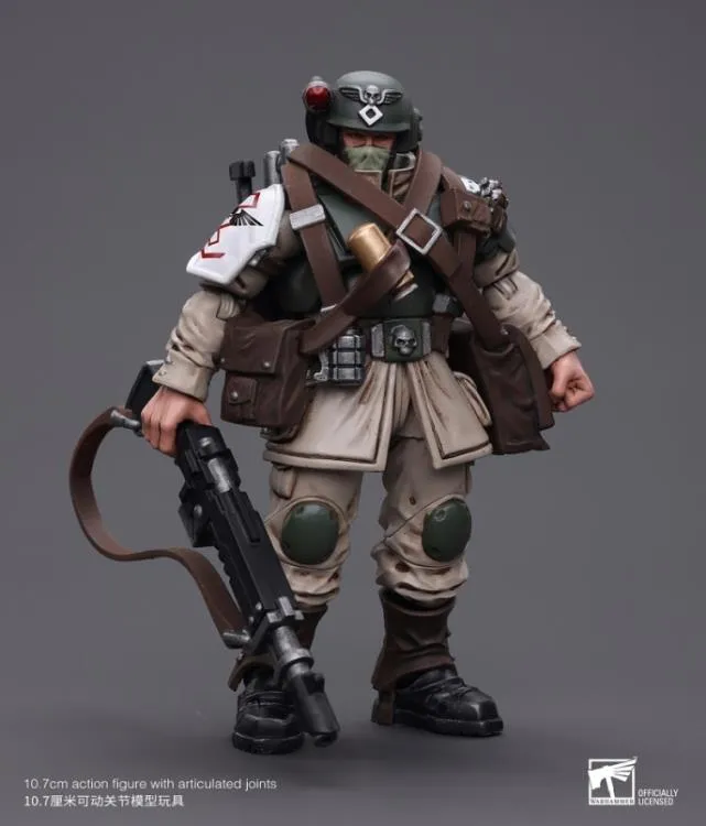 Astra Militarum Cadian Command Squad Veteran with Medi-Pack 1/18 Scale | Warhammer 40K | Joy Toy