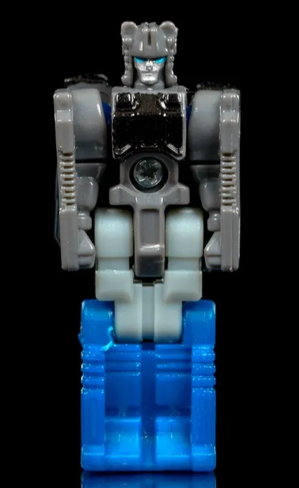 Fortress Maximus Titan Class SDCC Exclusive  | Transformers Generations Titans Return