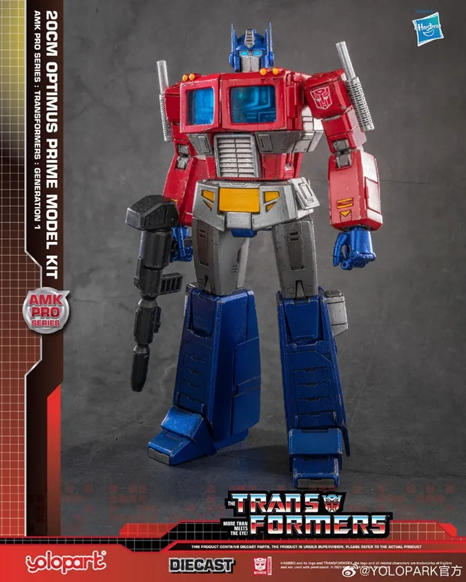 G1 Optimus Prime AMK Pro Series Model Kit | Yolopark