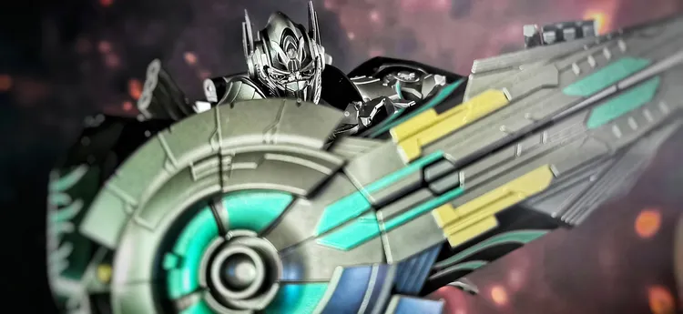 R-02B Challenger Black Version | Unique Toys