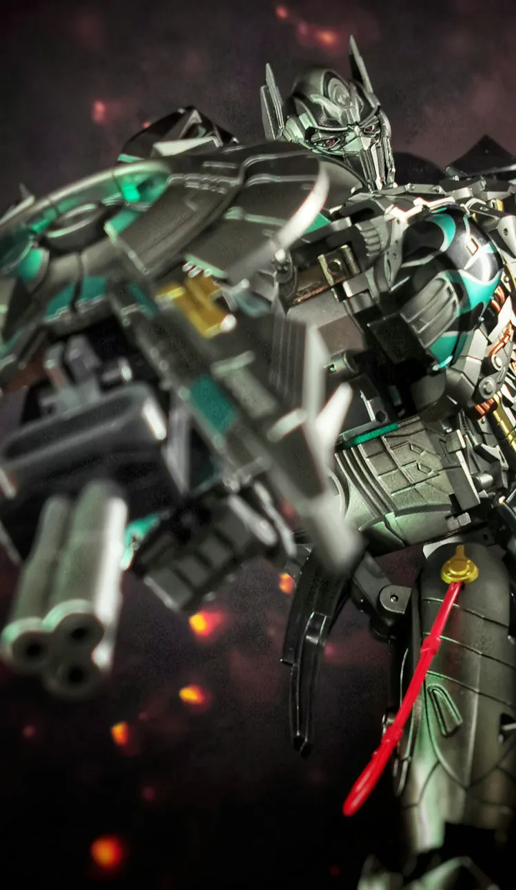 R-02B Challenger Black Version | Unique Toys