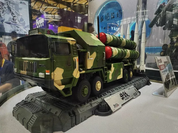 HQ-9BE Hellbird | Touch Toys