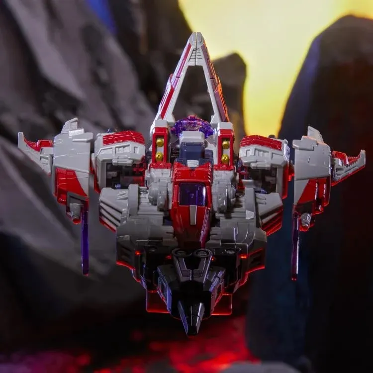 Cybertron Universe Starscream Voyager Class | Transformers: Legacy United