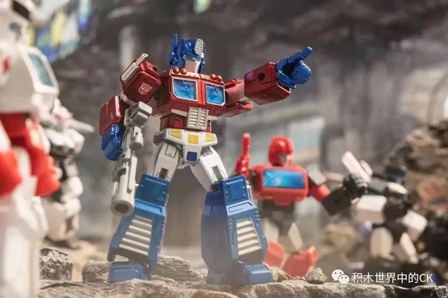 G1 Galaxy Version Vol. 1 Box of 9 Blind Box Model Kits | Transformers | Blokees