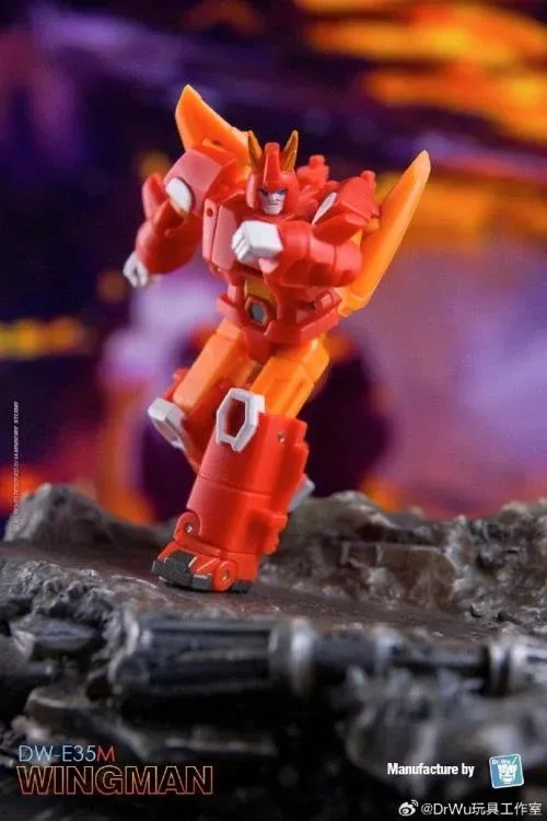 DW-E34G Golden Beetle and DW-E35M Wingman Set of 2 | Dr. Wu