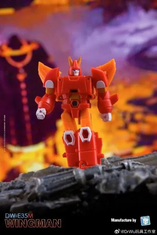 DW-E34G Golden Beetle and DW-E35M Wingman Set of 2 | Dr. Wu