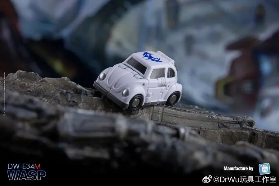 DW-E34M Wasp and DW-E35S Wingman Set of 2 | Dr. Wu